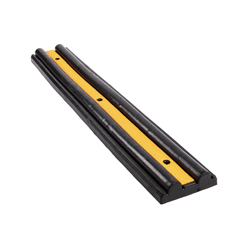 PS041 Protections d'angle en caoutchouc