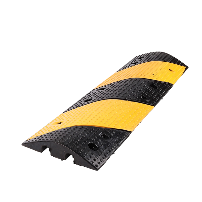 SH026 Protecteurs de câbles en caoutchouc